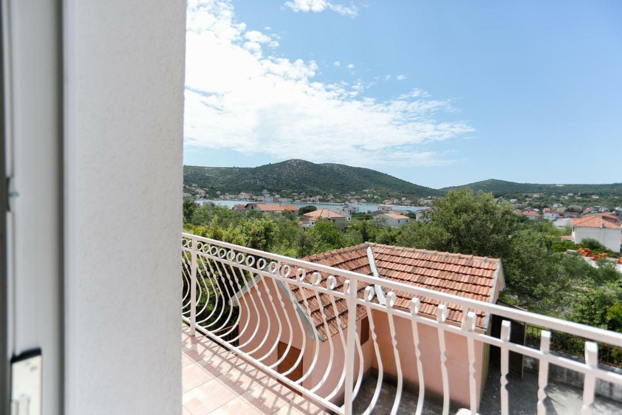 Apartman Paula 1 Apartment Vinisce Ngoại thất bức ảnh